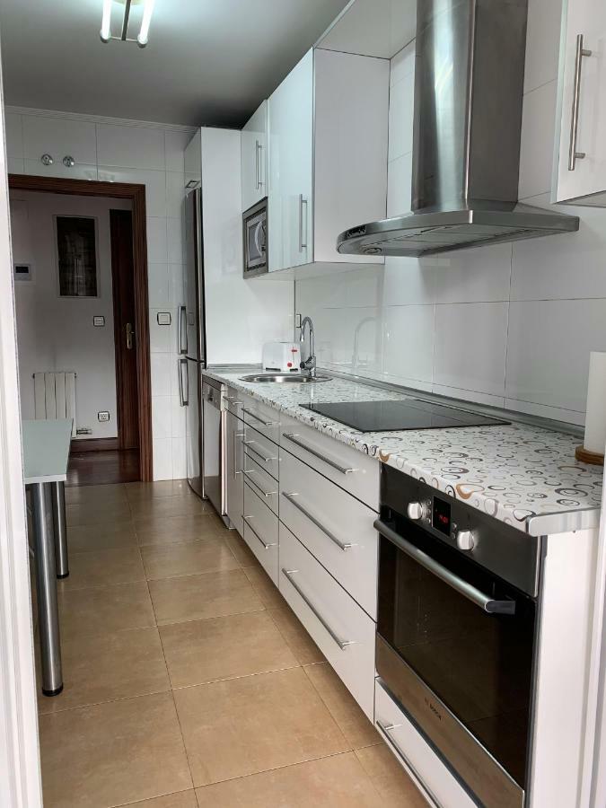 Apartamento En Bilbao Con Parking Gratis Luaran gambar